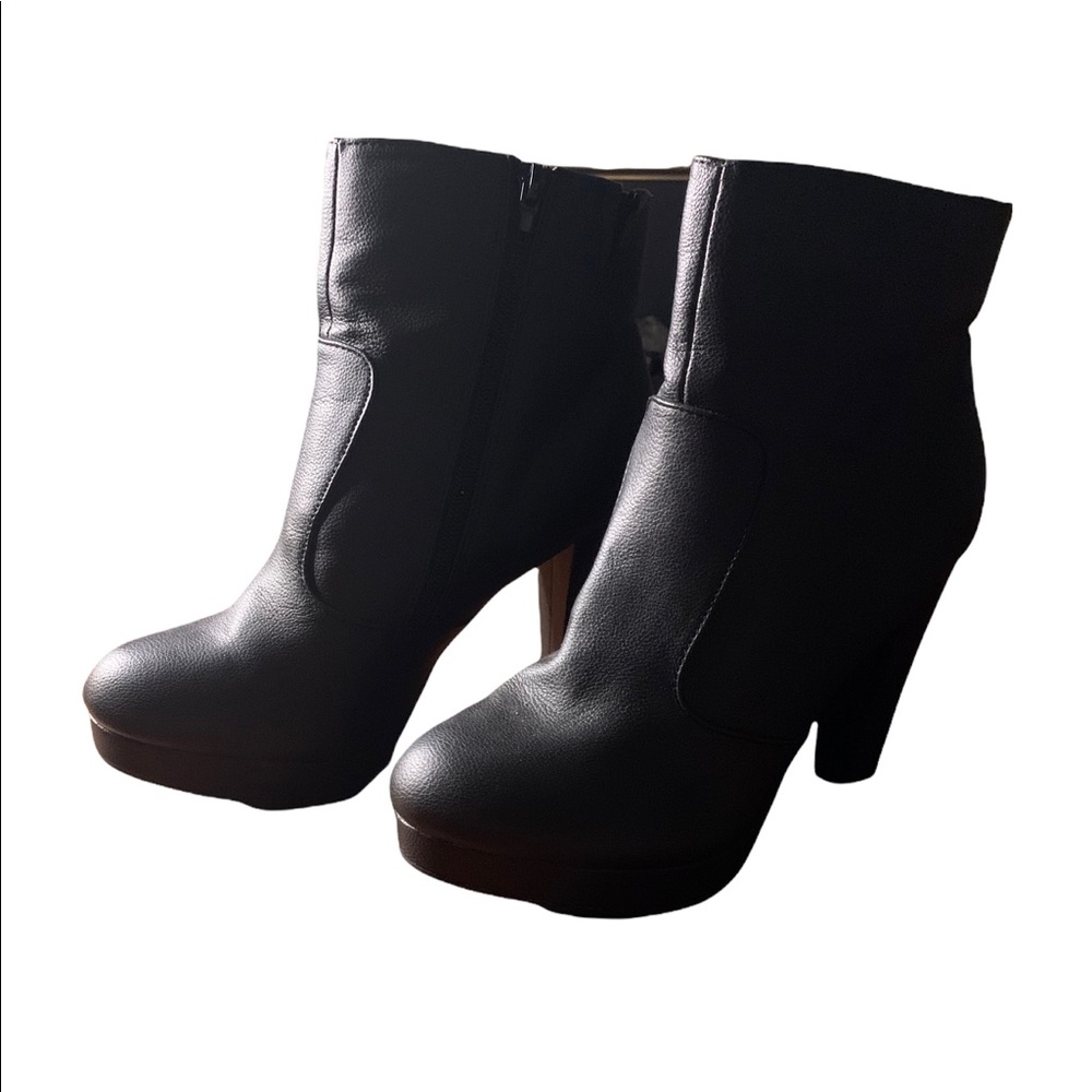 Charlotte Russo Chunky Heeled Boots